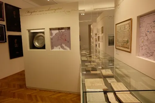 Múzeum – enteriőr